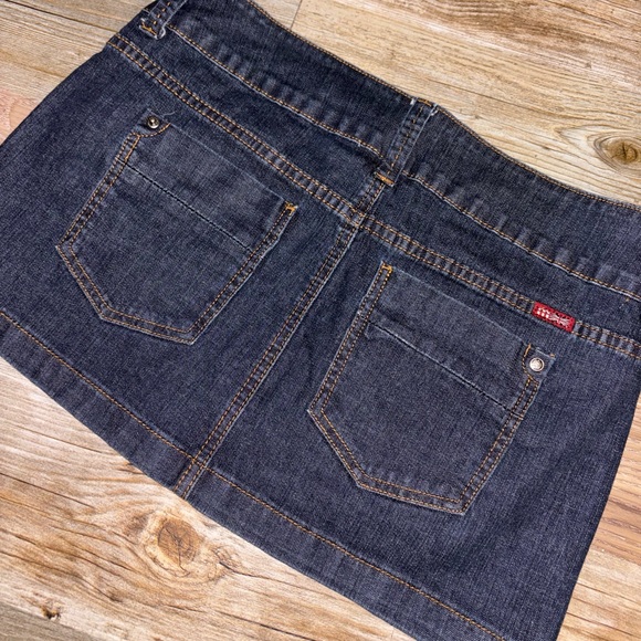 Vintage Denim Mini Skirt - Picture 3 of 7